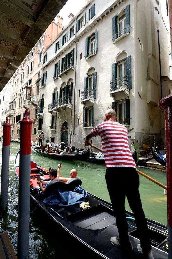 Corte Barozzi Venice Suites Εξωτερικό φωτογραφία