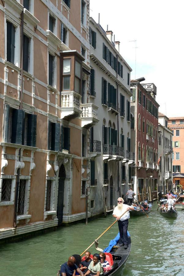 Corte Barozzi Venice Suites Εξωτερικό φωτογραφία
